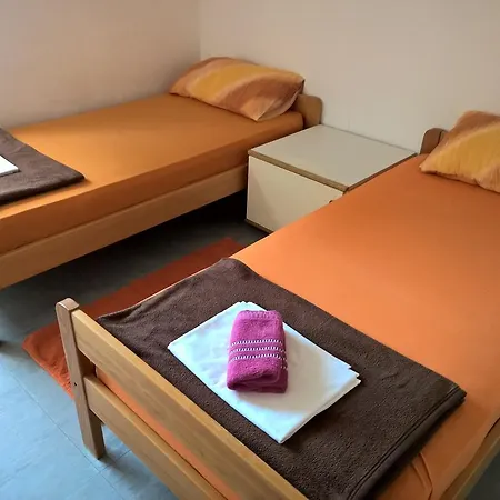 Little Seahorse Hostel&suites Vandrerhjem Crikvenica