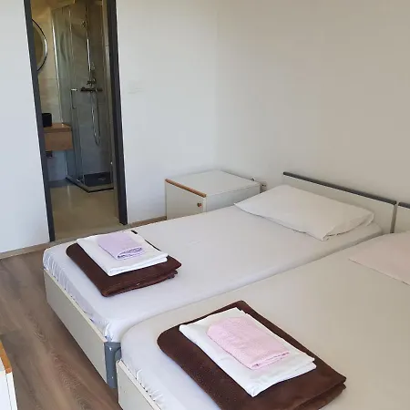 Little Seahorse Hostel Crikvenica